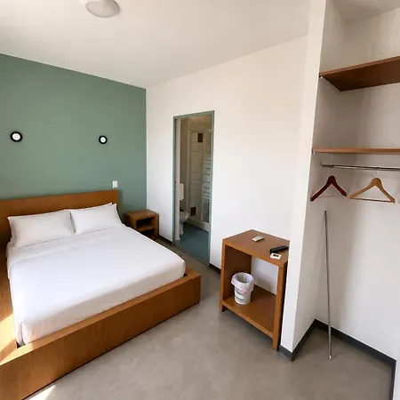 2 Etoiles Centre Hotel 2*